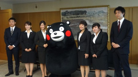 地域人材コース派遣留学生（右：熊本大学　法学部4年小柳卓人さん